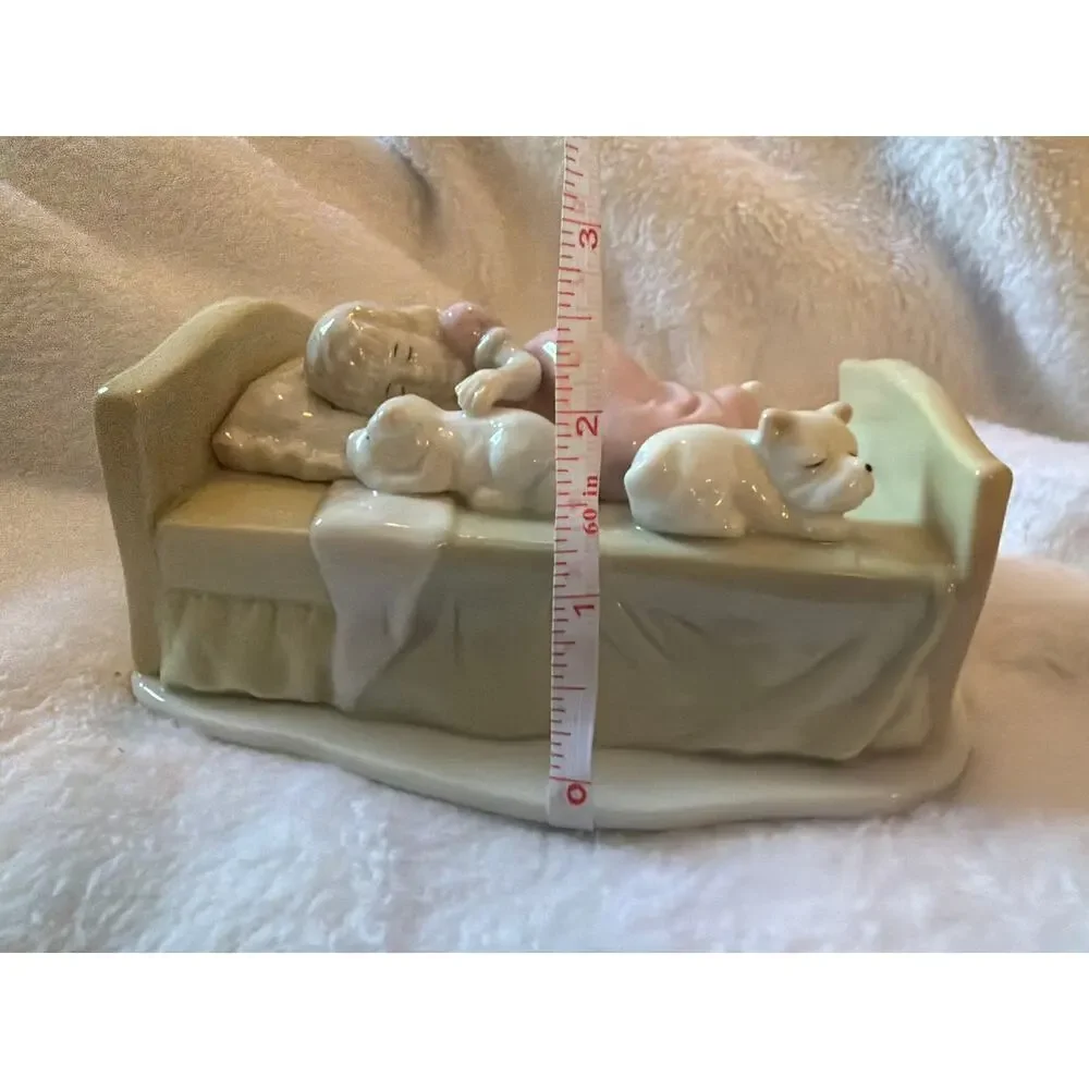Simson Home Buddies Sleepy Time Girl Dog Bed Porcelain Figurine Night Light VTG